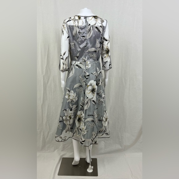 Tendency Women's Long Formal Gray Floral Dress Size Medium - Picture 9 of 16